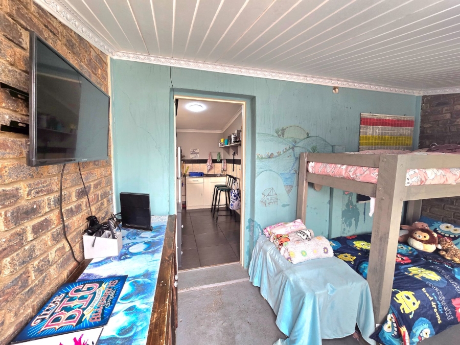 5 Bedroom Property for Sale in Bethlehem Free State